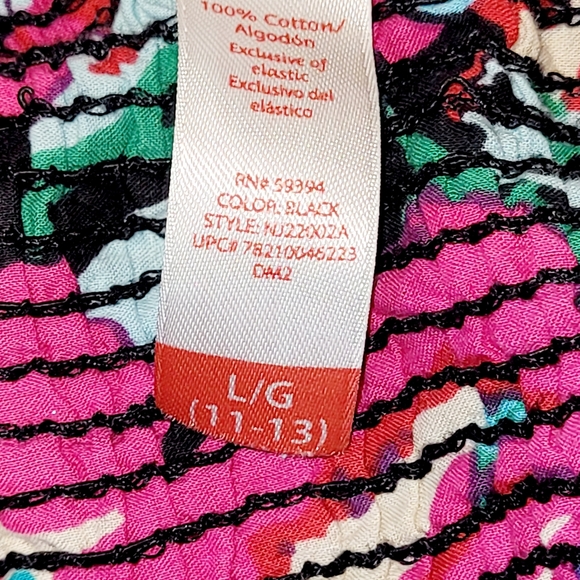 CUTE HALTER DRESS!! 👗 - Picture 8 of 8